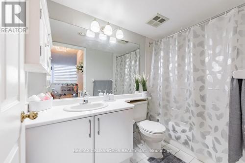 1107 - 270 Davis Drive, Newmarket, ON - Indoor Photo Showing Bathroom