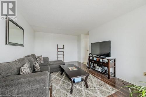 801 - 65 Highland Crescent, Kitchener, ON - Indoor Photo Showing Living Room