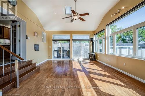 5 Lorne Avenue, Grimsby, ON - Indoor Photo Showing Other Room