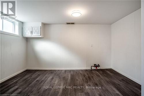 5 Lorne Avenue, Grimsby, ON - Indoor Photo Showing Other Room