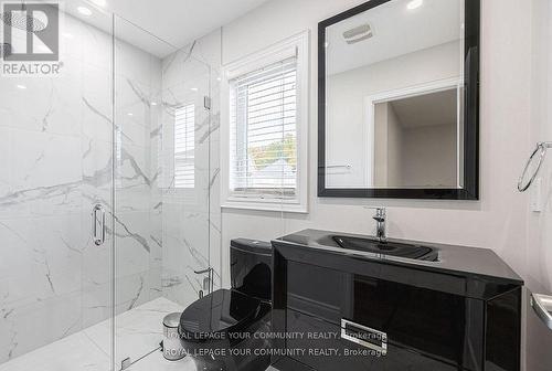 65 Bristlewood Crescent, Vaughan, ON - Indoor Photo Showing Bathroom