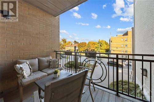 808 Bronson Avenue Unit#202, Ottawa, ON - Outdoor With Exterior