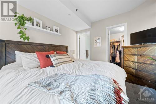 808 Bronson Avenue Unit#202, Ottawa, ON - Indoor Photo Showing Bedroom