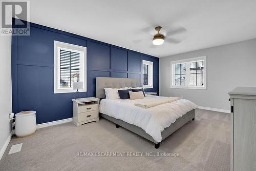 328 Pumpkin Pass, Hamilton, ON - Indoor Photo Showing Bedroom