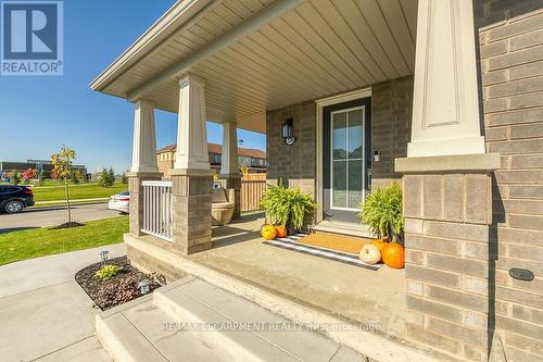 328 Pumpkin Pass, Hamilton, ON - Outdoor With Deck Patio Veranda