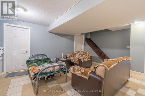 830 Stonegate Drive, Woodstock, ON - Indoor