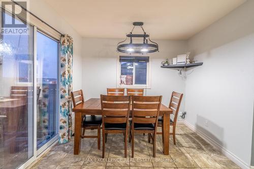 830 Stonegate Drive, Woodstock, ON - Indoor Photo Showing Dining Room