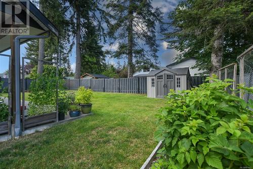 2704 Virginia Dr, Courtenay, BC - Outdoor