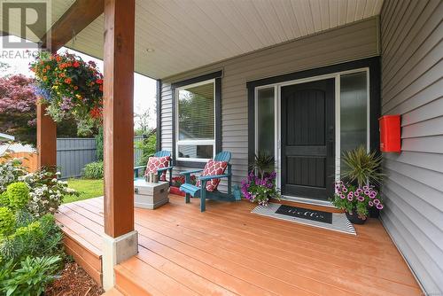 2704 Virginia Dr, Courtenay, BC - Outdoor With Deck Patio Veranda With Exterior