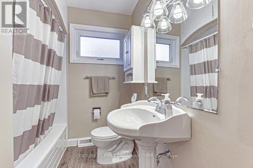 334 Regal Drive, London, ON - Indoor Photo Showing Bathroom