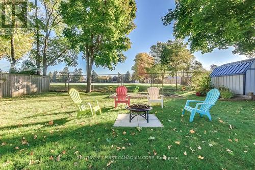 334 Regal Drive, London, ON - Outdoor With Backyard