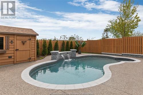 4801 Barcelona Crescent, Windsor, ON - Outdoor With In Ground Pool