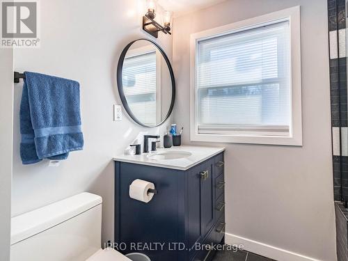 93 Gair Drive, Toronto, ON - Indoor Photo Showing Bathroom