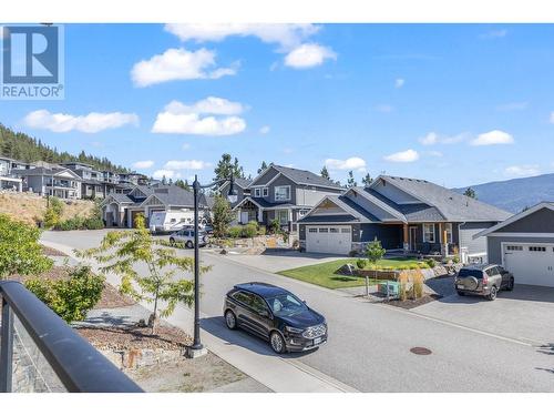 13250 Apex Crescent, Lake Country, BC - Outdoor With Facade