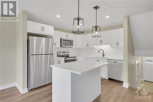 755 St John Street, Merrickville, ON - Indoor Photo Showing Kitchen With Upgraded Kitchen