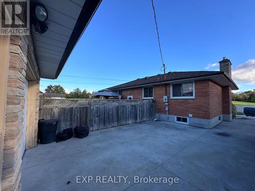 373 Chippendale Crescent, London, ON - Outdoor With Exterior