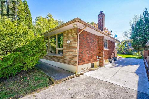 12 Macbeth Boulevard, St. Catharines, ON - Outdoor With Exterior