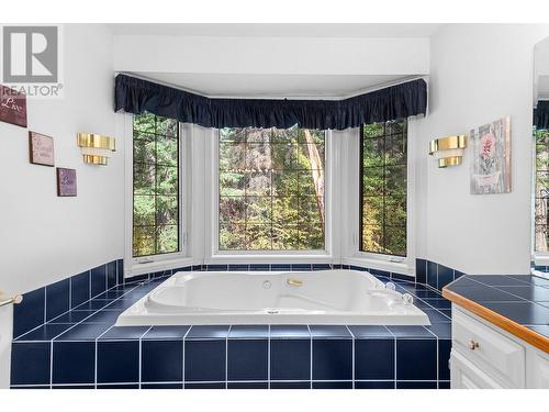 3257 Juniper Drive, Naramata, BC - Indoor