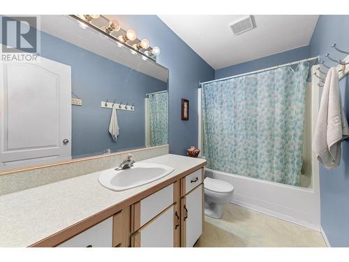 3257 Juniper Drive, Naramata, BC - Indoor Photo Showing Bathroom