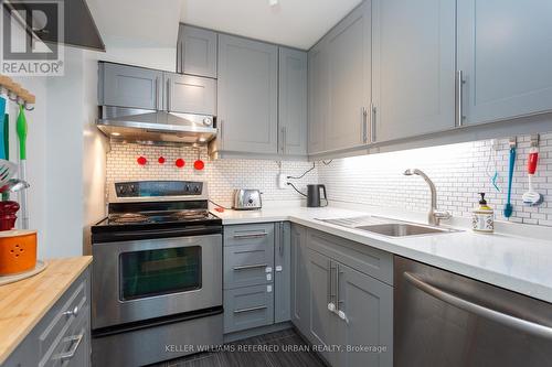 410 - 160 The Donway W, Toronto, ON - Indoor Photo Showing Kitchen With Upgraded Kitchen