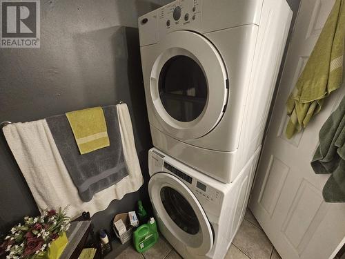 5730 Cook Crescent, Prince George, BC - Indoor Photo Showing Laundry Room