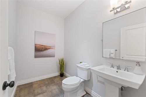 17 390 Oak Forest Crescent, Winnipeg, MB - Indoor Photo Showing Bathroom