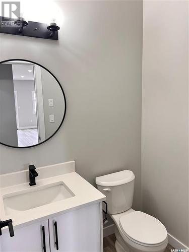 3095 Dumont Way, Regina, SK - Indoor Photo Showing Bathroom