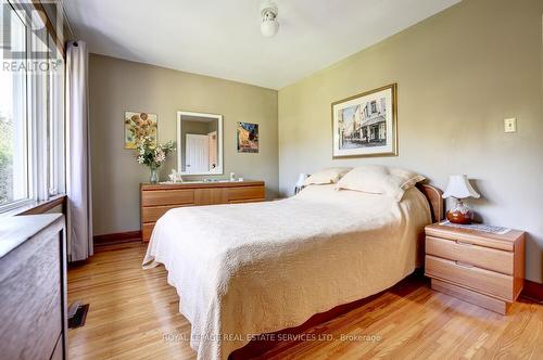 167 West 18Th Street, Hamilton, ON - Indoor Photo Showing Bedroom