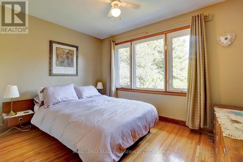 167 West 18Th Street, Hamilton, ON - Indoor Photo Showing Bedroom