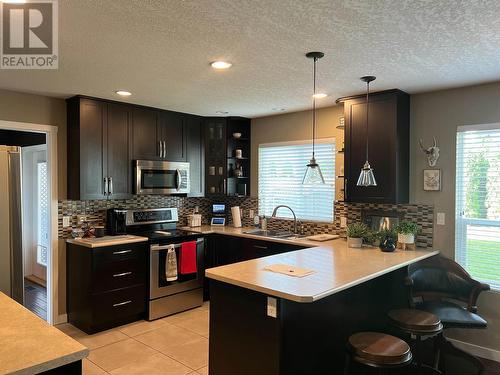 160 Nickel Ridge Avenue, Quesnel, BC - Indoor Photo Showing Kitchen