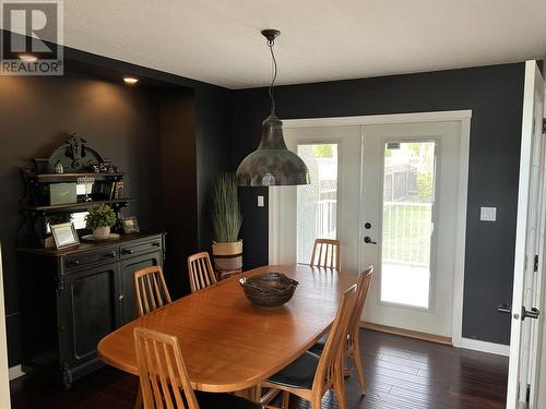 160 Nickel Ridge Avenue, Quesnel, BC - Indoor Photo Showing Dining Room