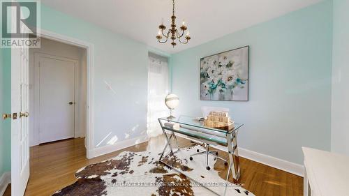 19 Strathgowan Crescent, Toronto, ON - Indoor Photo Showing Dining Room