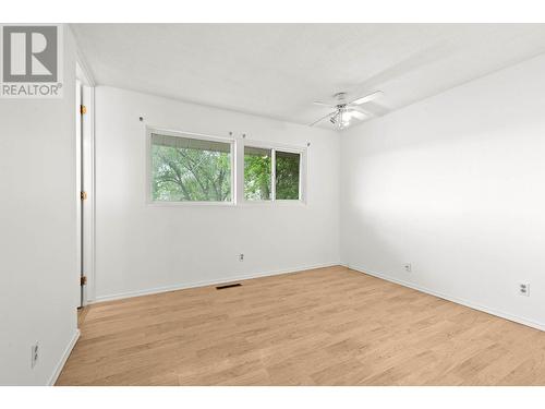 2173 Glenwood Drive, Kamloops, BC - Indoor Photo Showing Other Room