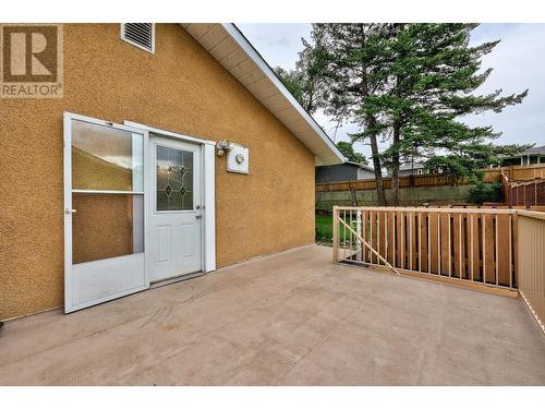 2173 Glenwood Drive, Kamloops, BC - Outdoor With Exterior