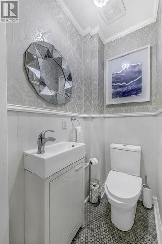 63 Golf Avenue, St. John'S, NL - Indoor Photo Showing Bathroom