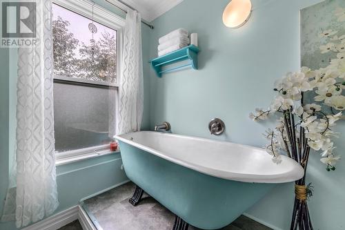 63 Golf Avenue, St. John'S, NL - Indoor Photo Showing Bathroom