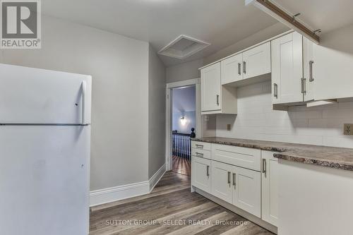 123 Mill Street, London, ON - Indoor Photo Showing Kitchen