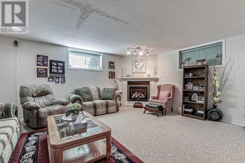 690 Longworth Road, London, ON - Indoor Photo Showing Living Room With Fireplace