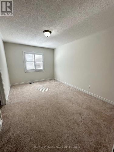 62 Owens Road, New Tecumseth, ON - Indoor Photo Showing Other Room