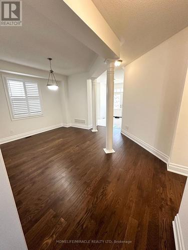 62 Owens Road, New Tecumseth, ON - Indoor Photo Showing Other Room