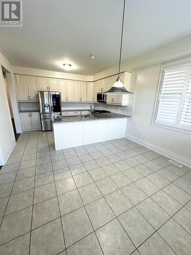 62 Owens Road, New Tecumseth, ON - Indoor Photo Showing Kitchen