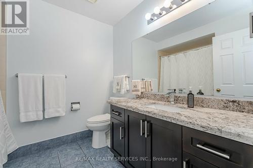 31 Newbury Crescent, Brampton, ON - Indoor Photo Showing Bathroom