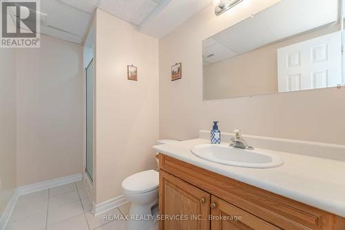 31 Newbury Crescent, Brampton, ON - Indoor Photo Showing Bathroom