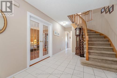 31 Newbury Crescent, Brampton, ON - Indoor Photo Showing Other Room