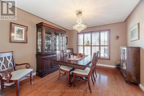 31 Newbury Crescent, Brampton, ON - Indoor Photo Showing Dining Room