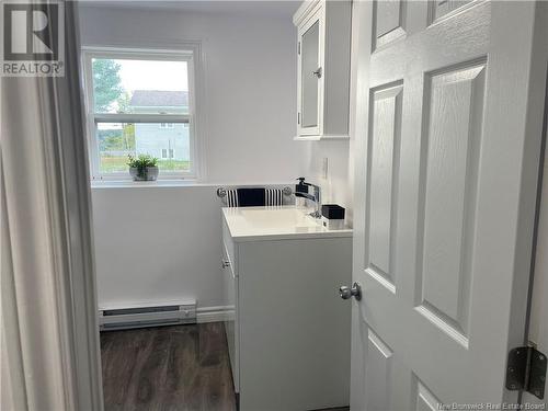 5 Belding Street, Lower Newcastle, NB - Indoor Photo Showing Laundry Room