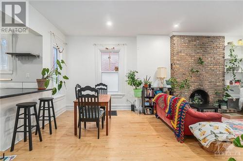 48 Bell Street N, Ottawa, ON - Indoor Photo Showing Dining Room