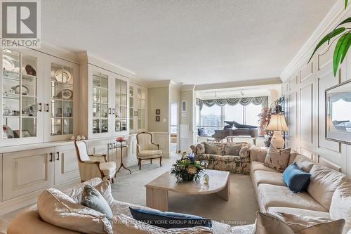 2905 - 65 Skymark Drive, Toronto, ON - Indoor Photo Showing Living Room