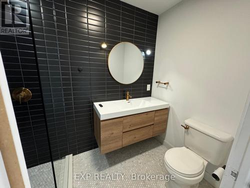 248 Montrose Road, Belleville, ON - Indoor Photo Showing Bathroom