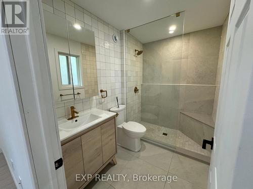 248 Montrose Road, Belleville, ON - Indoor Photo Showing Bathroom